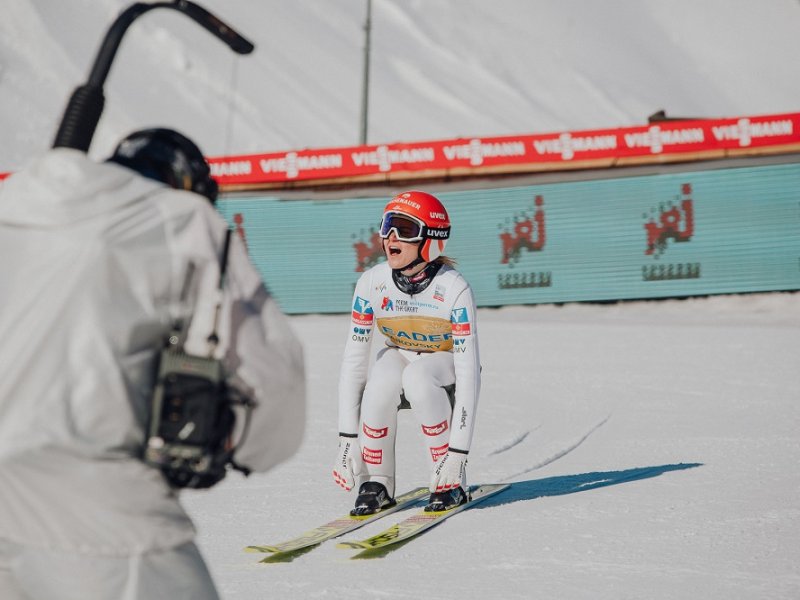 Япония впервые выиграла командный титул на Чемпионате мира по полётам